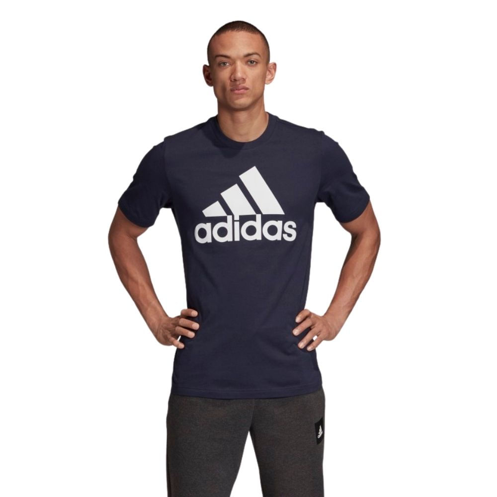 camiseta adidas must haves badge of sport feminina